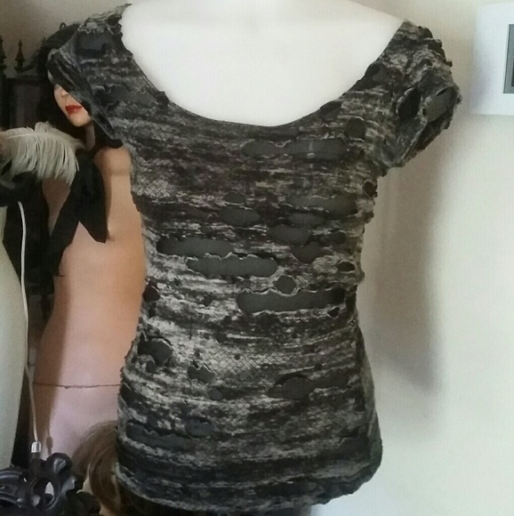 Heavy Red Gothic Distressed Mesh Shirt Sz M - Picture 1 of 8